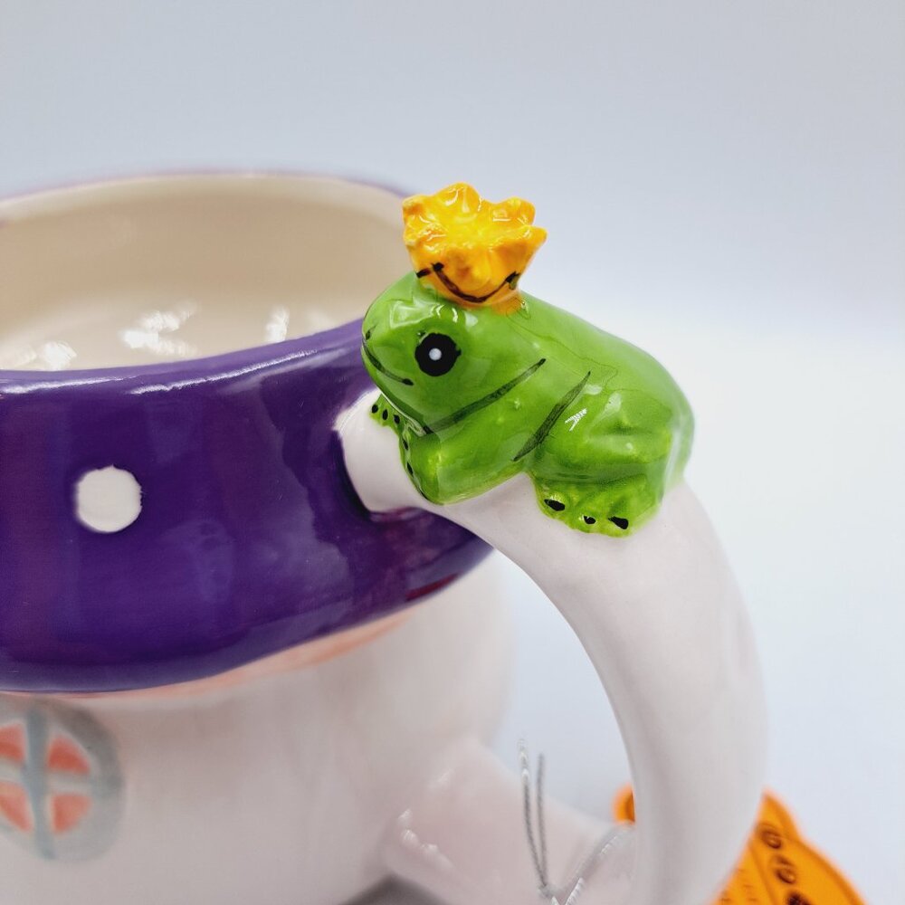 10 Strawberry Street Fairycore Toadstool Mushroom Ceramic Mug & Frog Prince - Picture 3 of 8